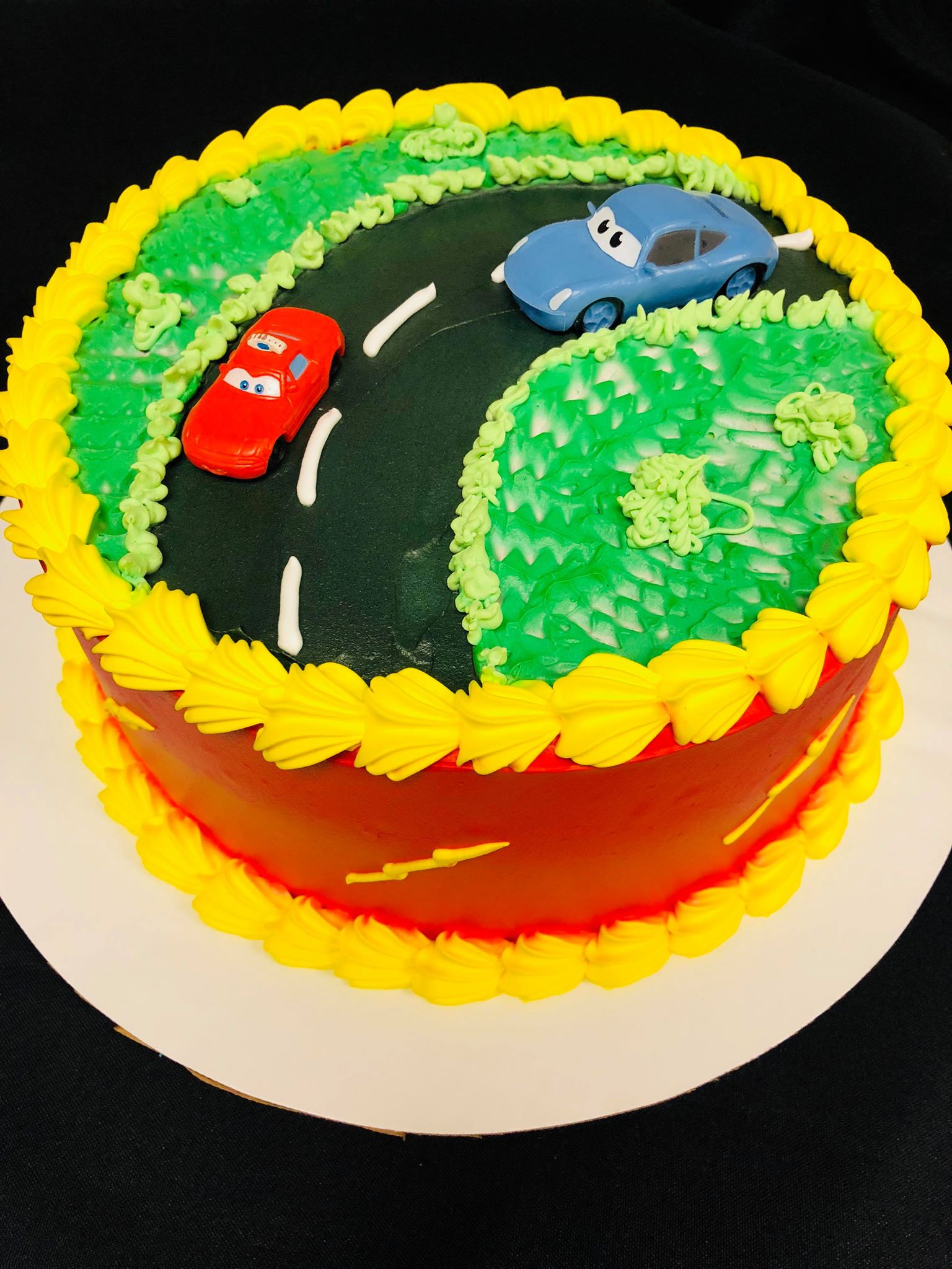 carros – Pasteles de bodas en Aurora, CO | Pastel de quince años en Aurora,  CO | Pasteles ambientados en Aurora, CO |Pasteles Cisne Cakes & Pastries |  Pasteleria en Aurora, CO |